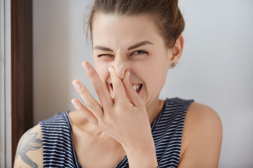 awful smell having guests